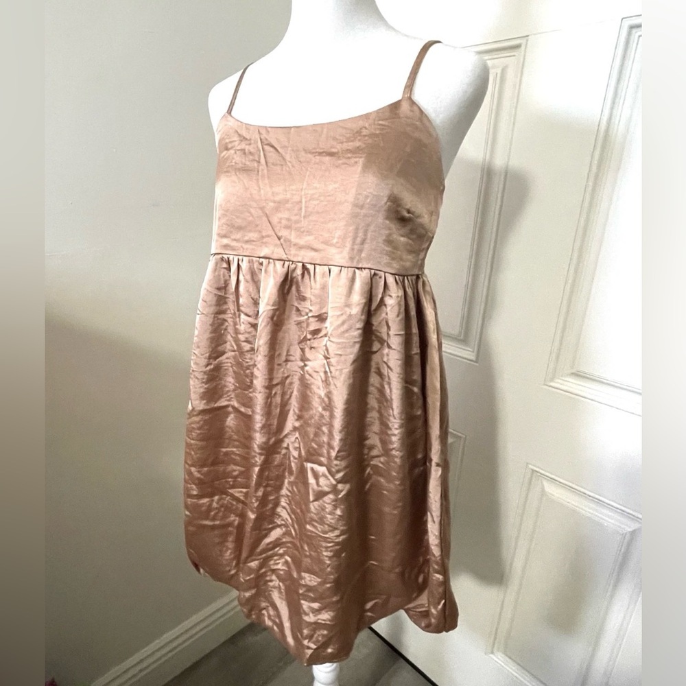 Forever 21 Rose Gold Voluminous Mini Dress Size Medium
